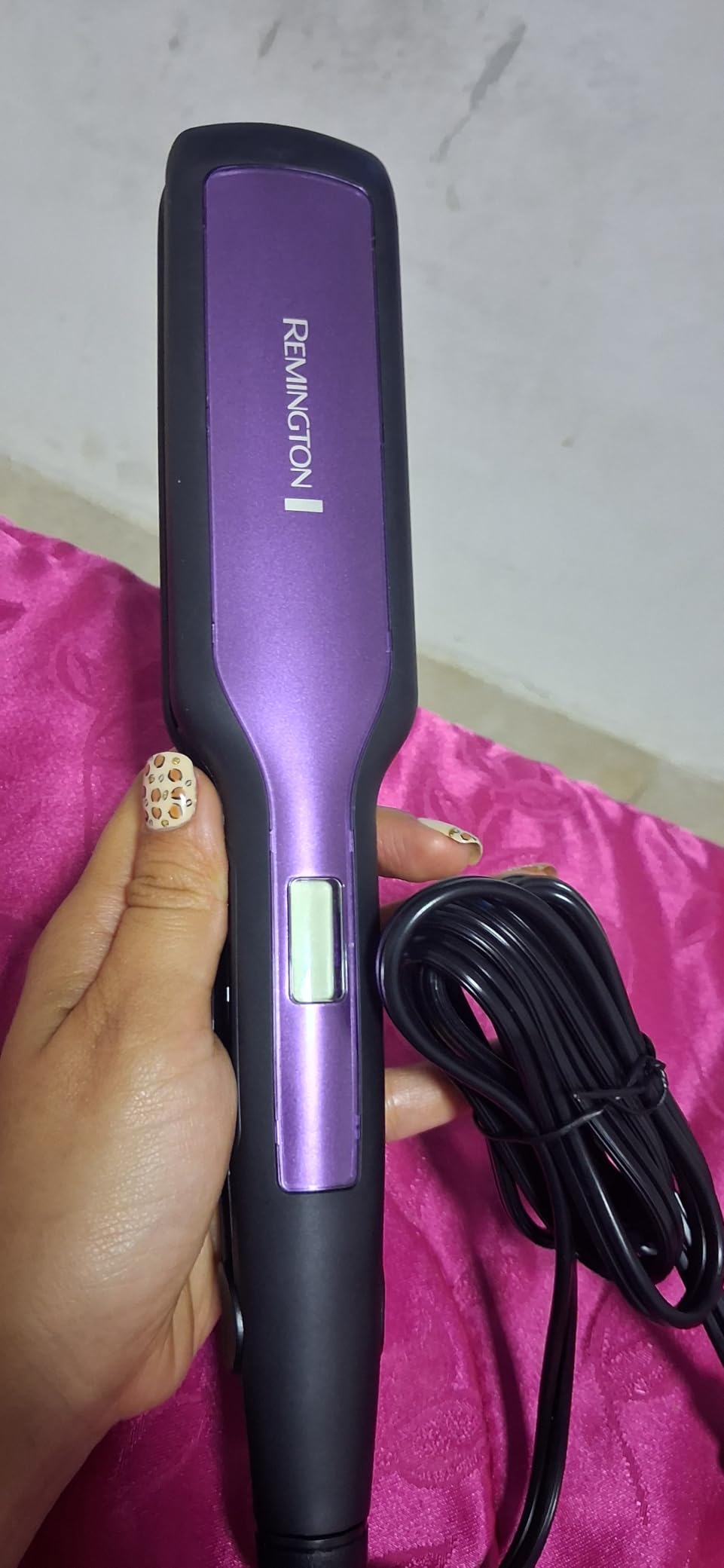 Remington Anti-Static Flat Iron, 1/2 Inch, Titanium + Ceramic Coating customer photo 2