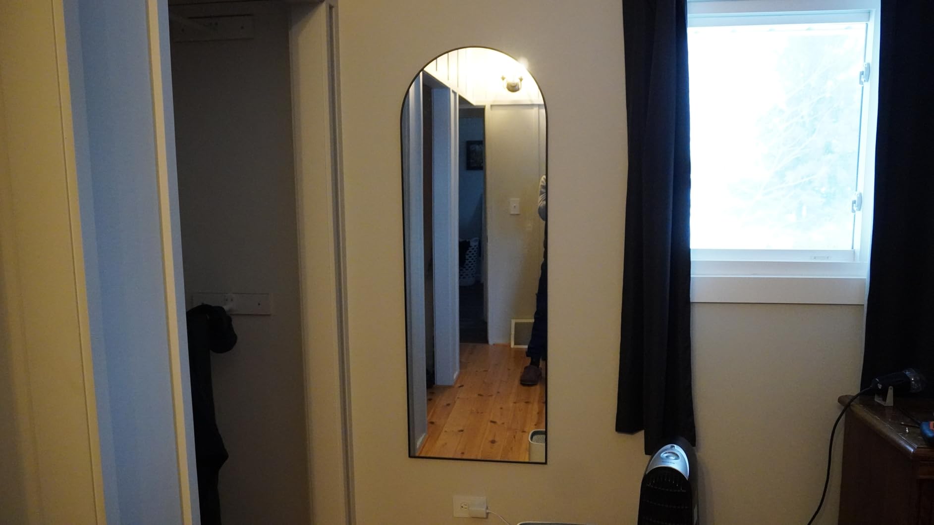 NicBex Arched Full Length Mirror with Stand, 56