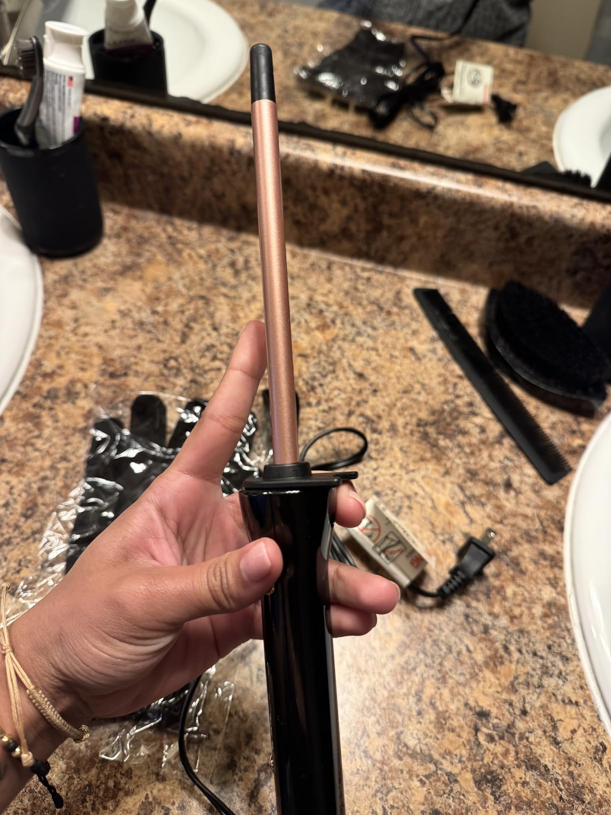 Hahahope 3/8 Inch Curling Iron Wand, Small Ceramic Curler Barrel Tiny Black customer photo 2