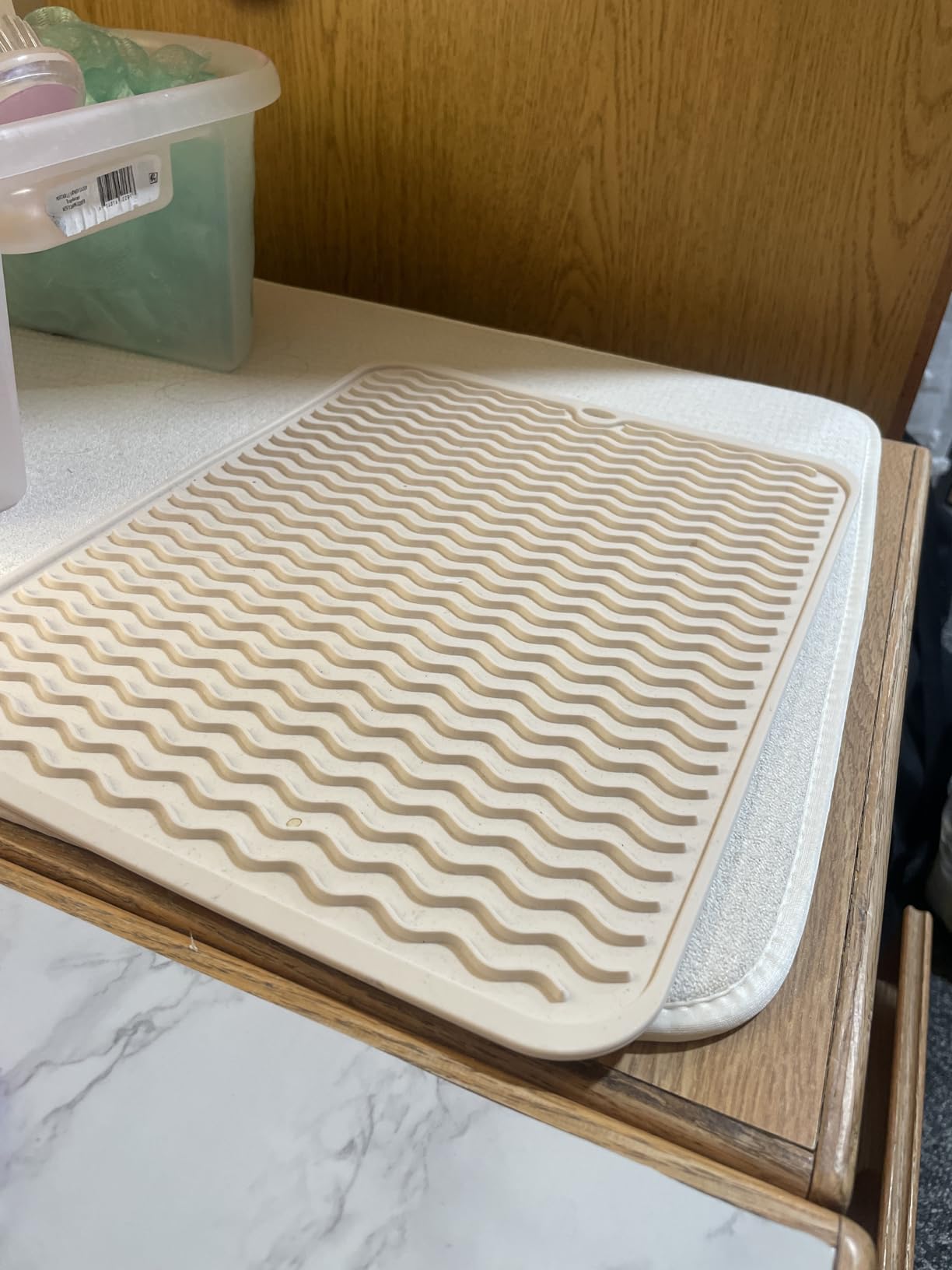 Suafrnut Oversize Silicone Heat Resistant Mat for Hair Tools(14.2