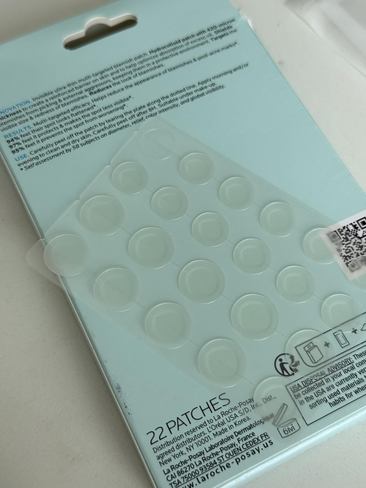La Roche-Posay Effaclar Hydrocolloid Pimple Patches, 22 Count customer photo 2