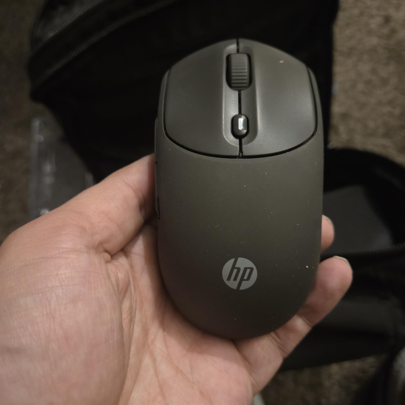 HP 400 Quiet Wireless Mouse, Dual Bluetooth & 2.4GHz, Soft Silicone, Quiet Clicks, Microsoft Wheel, 24-Month Battery, 6000 DPI, Ambidextrous, Eco-Friendly Design, Multi-OS, Black customer photo 1