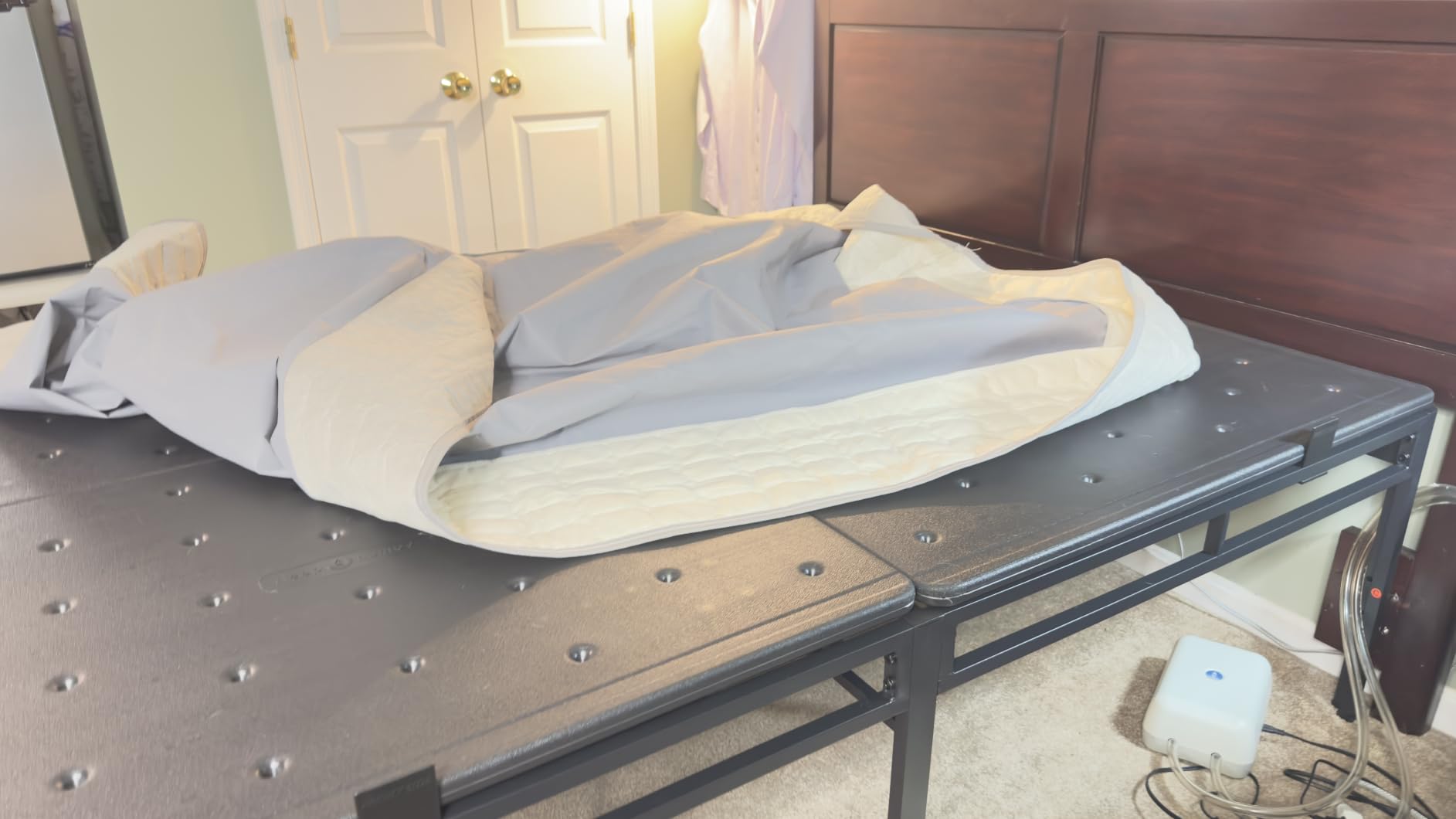 NKZ King Size Metal Platform Bed Frame, 18 Inch Dual-Layer Heavy Duty Base customer photo 2