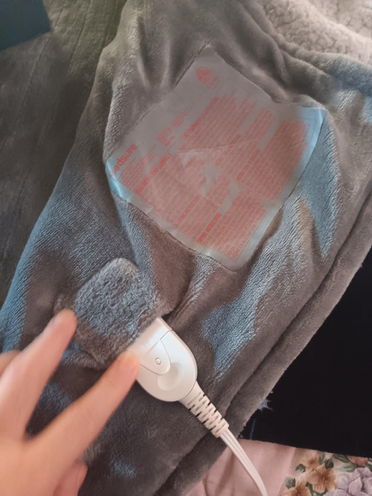 Bedsure Heated Blanket Full Size, Soft Electric Blanket with Preheat, Grey customer photo 1