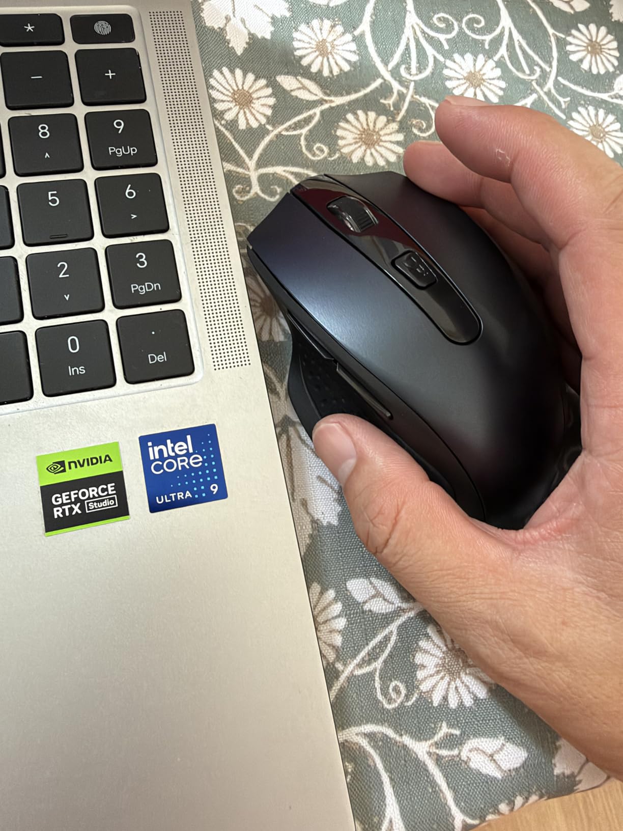 Wireless Mouse for Laptop, Quiet Cordless Computer Mice for Office & Travel customer photo 1