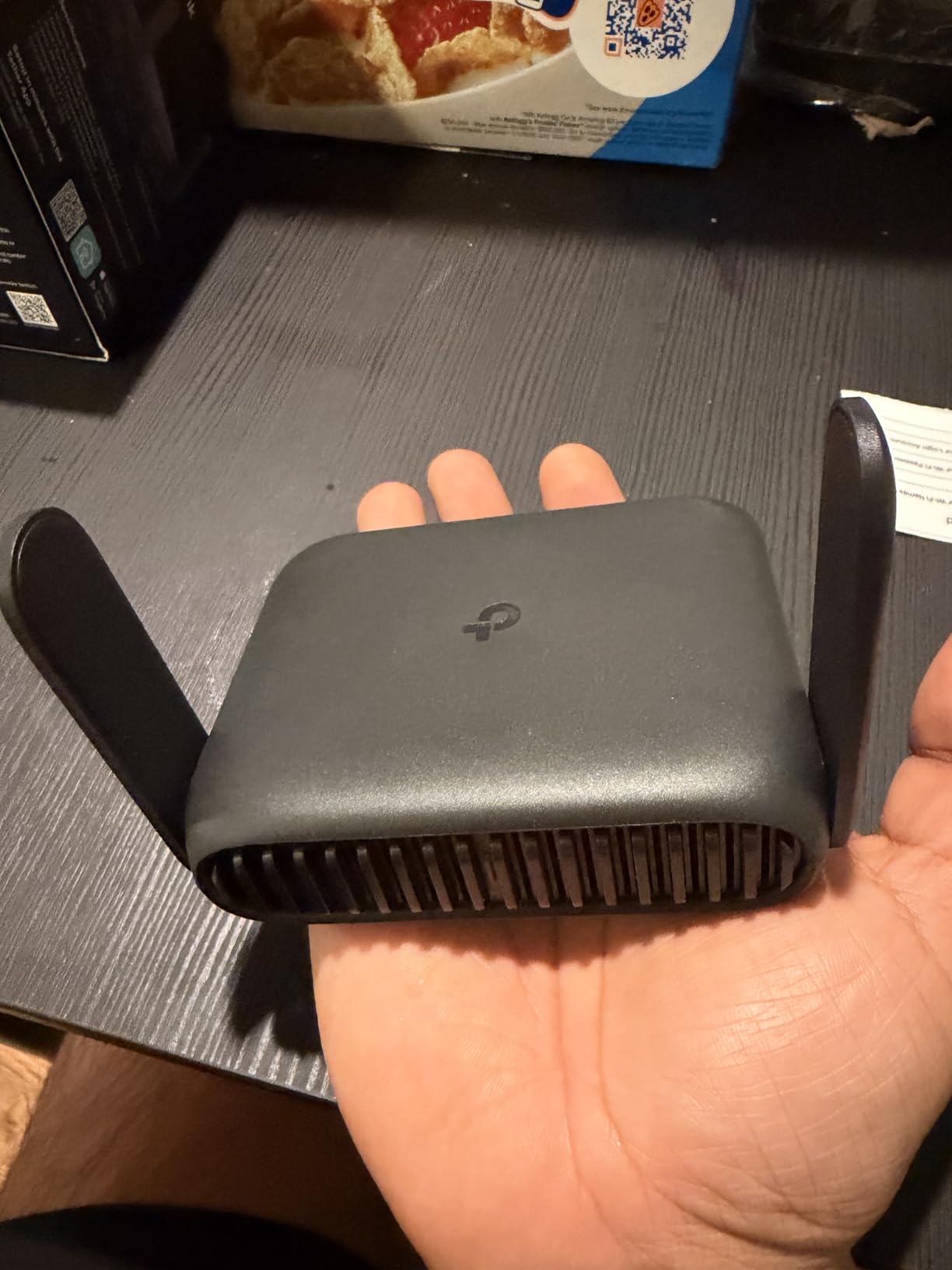 Roam 6 AX1500 Portable Wi-Fi 6 Travel Router Dual-Band USB C 3.0 customer photo 2