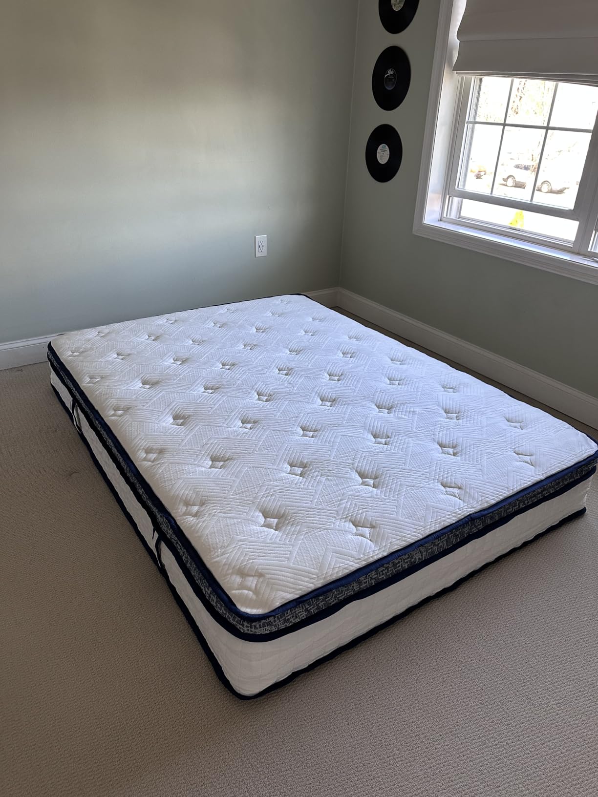 Queen Mattress, 10 Inch Hybrid with Memory Foam, Cooling Gel, Medium Firm customer photo 2
